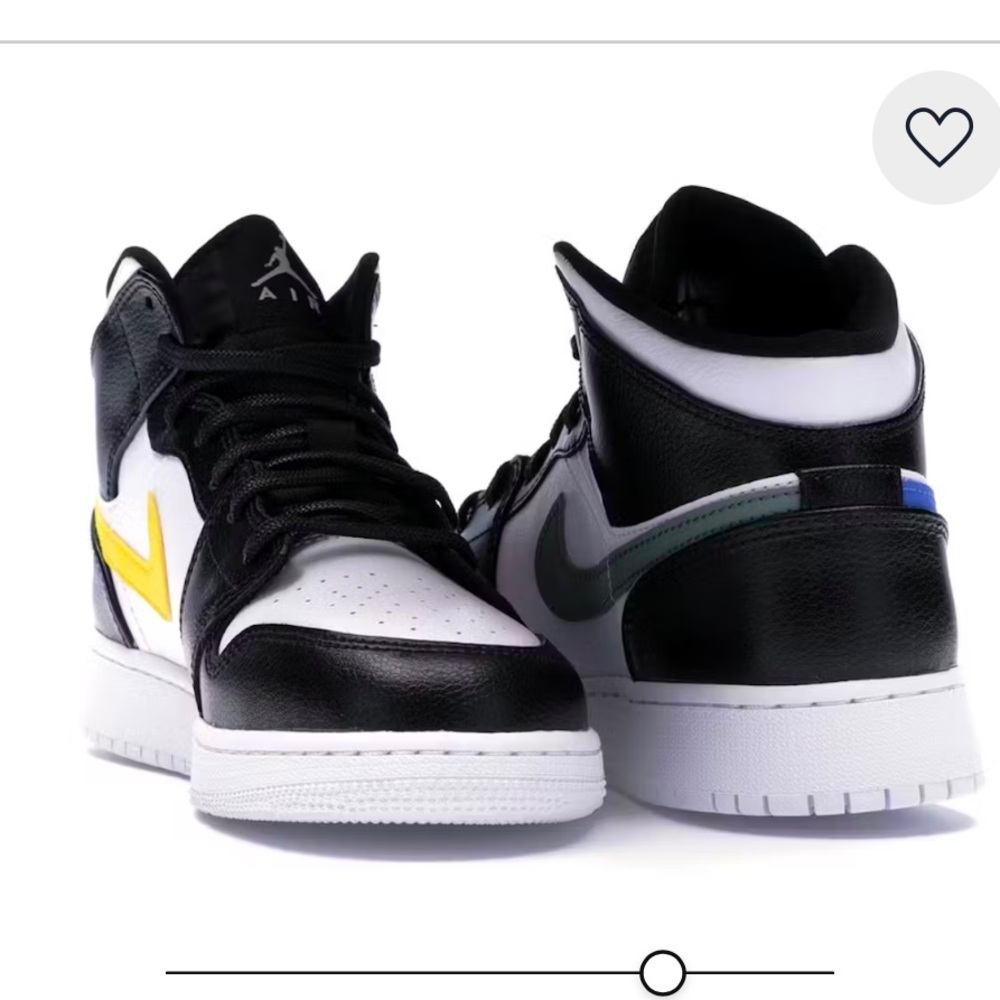 Jordan 1s Mid - Picture 6 of 6